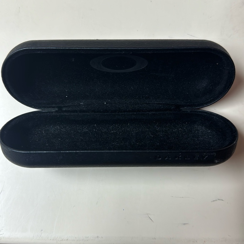 Oakley Hard Case